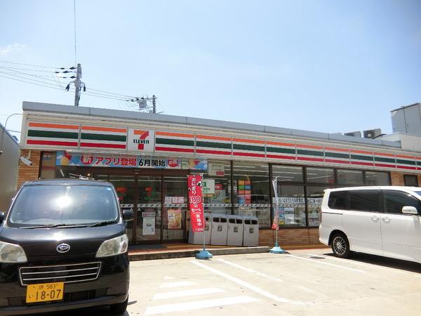 　セブンイレブン堺大泉緑地公園前店（コンビニ）／815m　