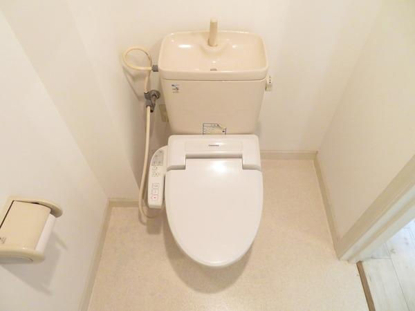 高松ハウス　トイレ　