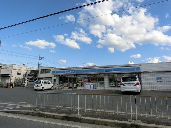 　ローソン堺菱木二丁店（コンビニ）／818m　