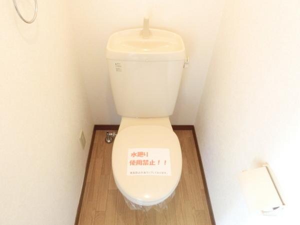 アンプルール光明池　トイレ　ウォシュレット設置可！