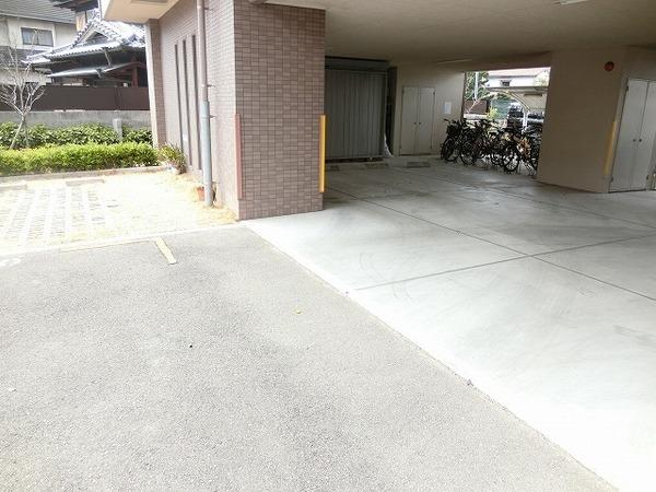 アルモニー中もず　駐車場　駐車しやすい！