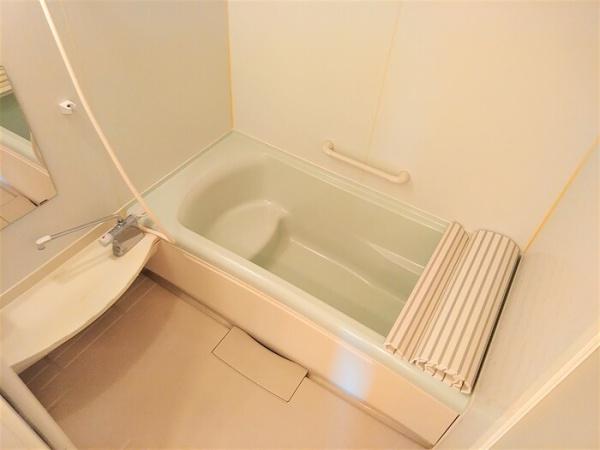 　バス　浴室乾燥機付き広々バスルーム！
