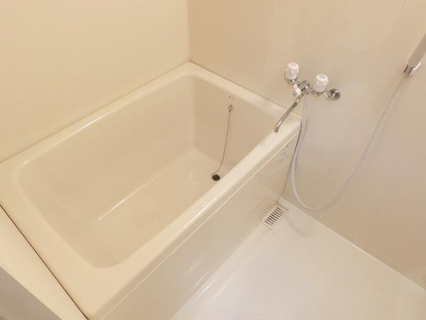ロイヤルメゾン北花田　バス　浴室乾燥機付きバス！
