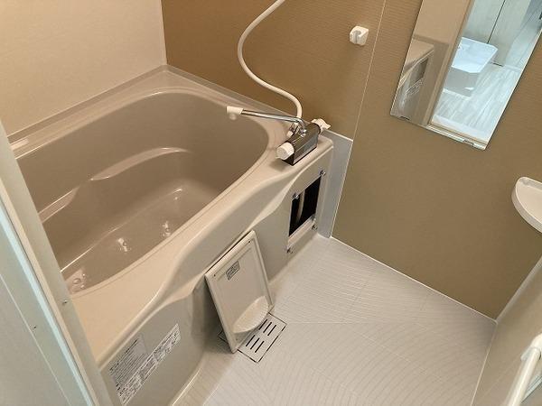 フジパレス高石３番館　バス　浴室乾燥機付き！