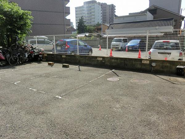 パークサイド堺　駐車場　敷地内駐車場！