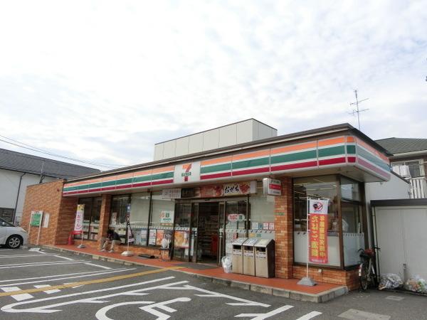 シャーメゾン　フィグ　セブンイレブン堺向陵中町5丁店（コンビニ）／280m　