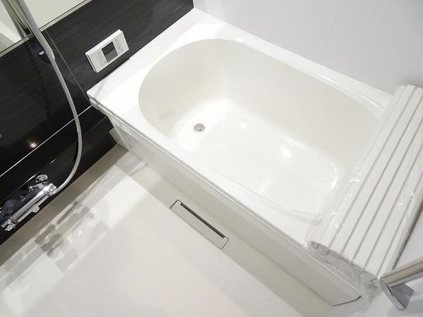 シャーメゾン　フィグ　バス　浴室乾燥機、追焚機能付の広々バスルーム！