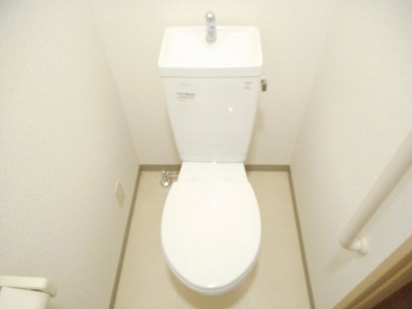 メゾン集　トイレ　