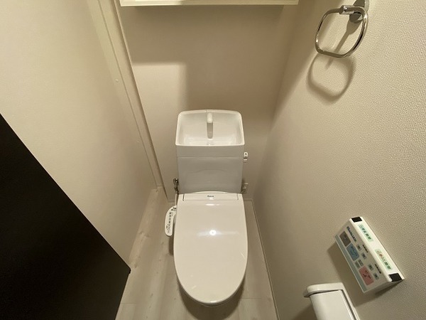 スマイルアネックス東三国ヶ丘　トイレ　トイレ！