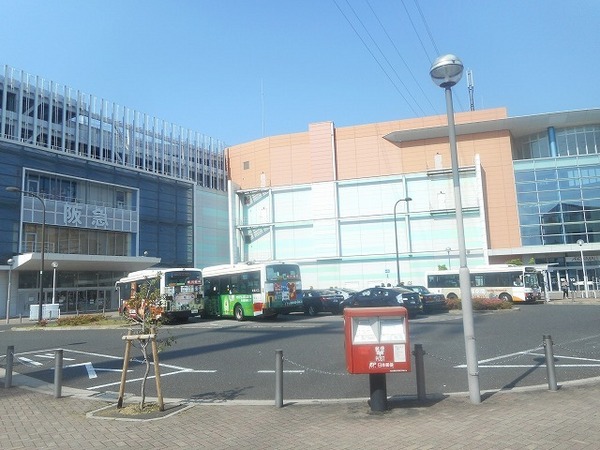 パルクソレイユ２　イオン堺北花田店（ショッピング施設）／2008m　