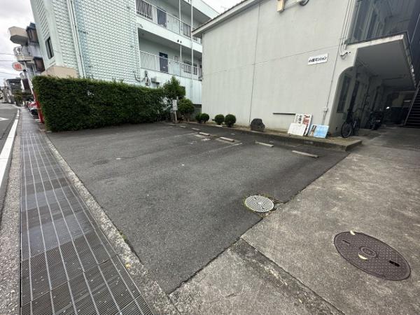 小田第一マンション　駐車場　