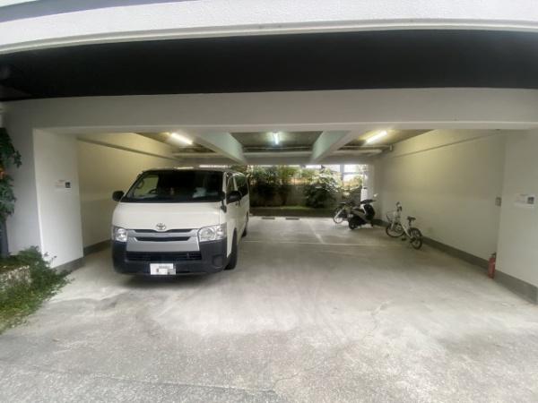 パイン北野田　駐車場　