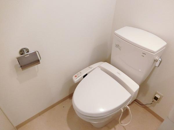 フェニックスレジデンス堺東　トイレ　ウォシュレット付きです！
