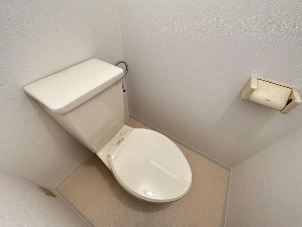 ロイヤル石津　トイレ　