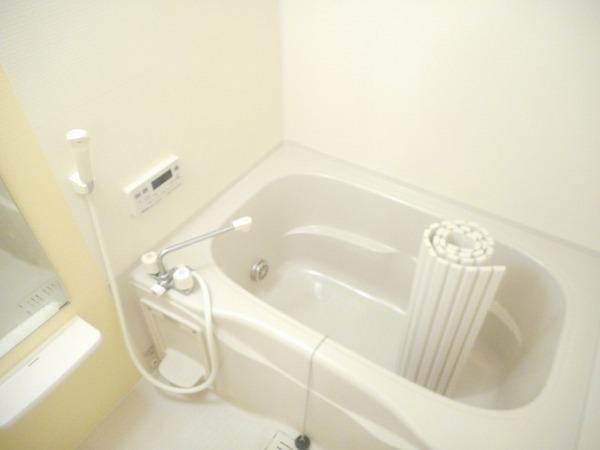ガーデンヒルズ２　バス　浴室乾燥機付き！
