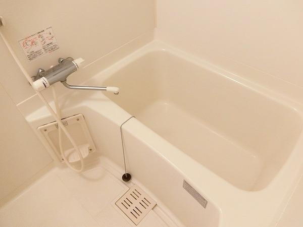 プリムＫ三国ヶ丘　バス　キレイな浴室です！