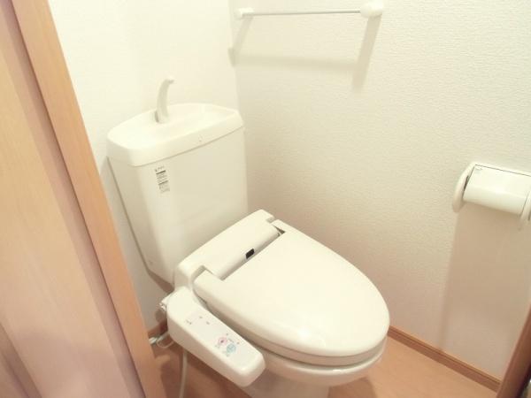ＫＩフードアルティフェスビュ－　トイレ　トイレ！