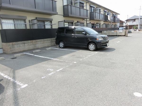 　駐車場　駐車場！
