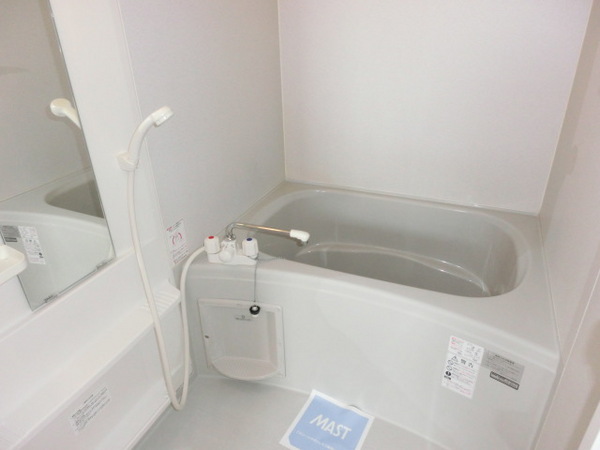 カーサベルデ３　バス　キレイな浴室！