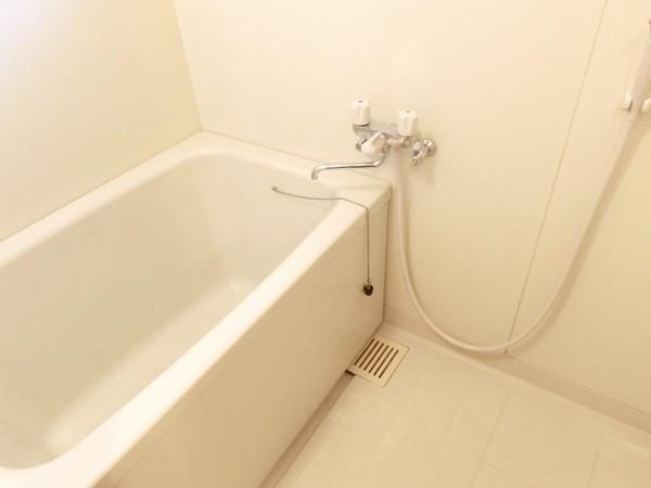 エル・メホール・アビタシオン　バス　キレイな浴室！