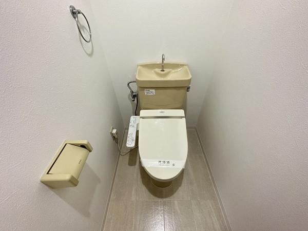 すばる三恵　トイレ　ウォシュレット設置可！