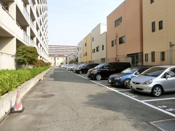 浅香山グリーンマンション　駐車場　