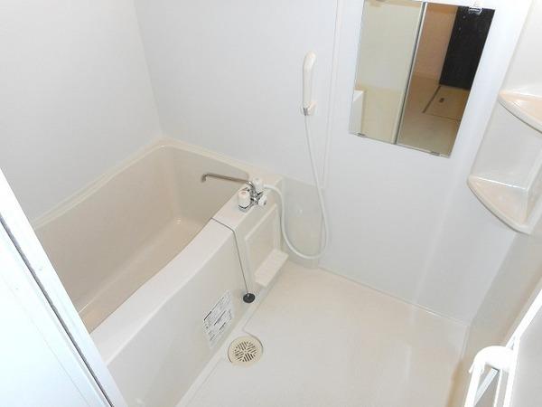 シャトレ清風　バス　キレイな浴室！
