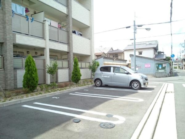メゾン中田出井　駐車場　駐車場！