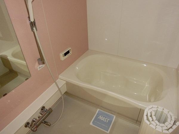 カーサ　デル　ノルド　バス　浴室乾燥機、追焚機能付の広々バスルーム！