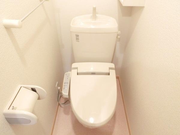 フェリーチェ堺　トイレ　ウォシュレット付きです！